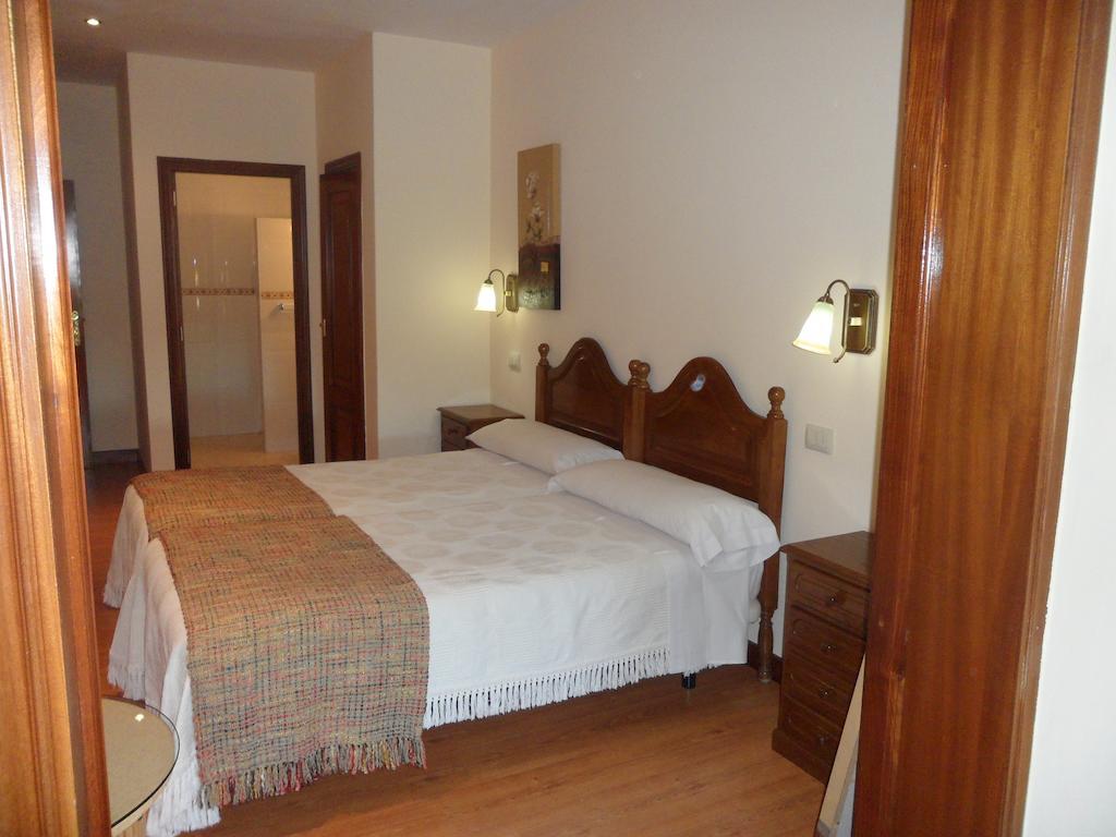 Hotel Avenida Baiona Сабарис Экстерьер фото